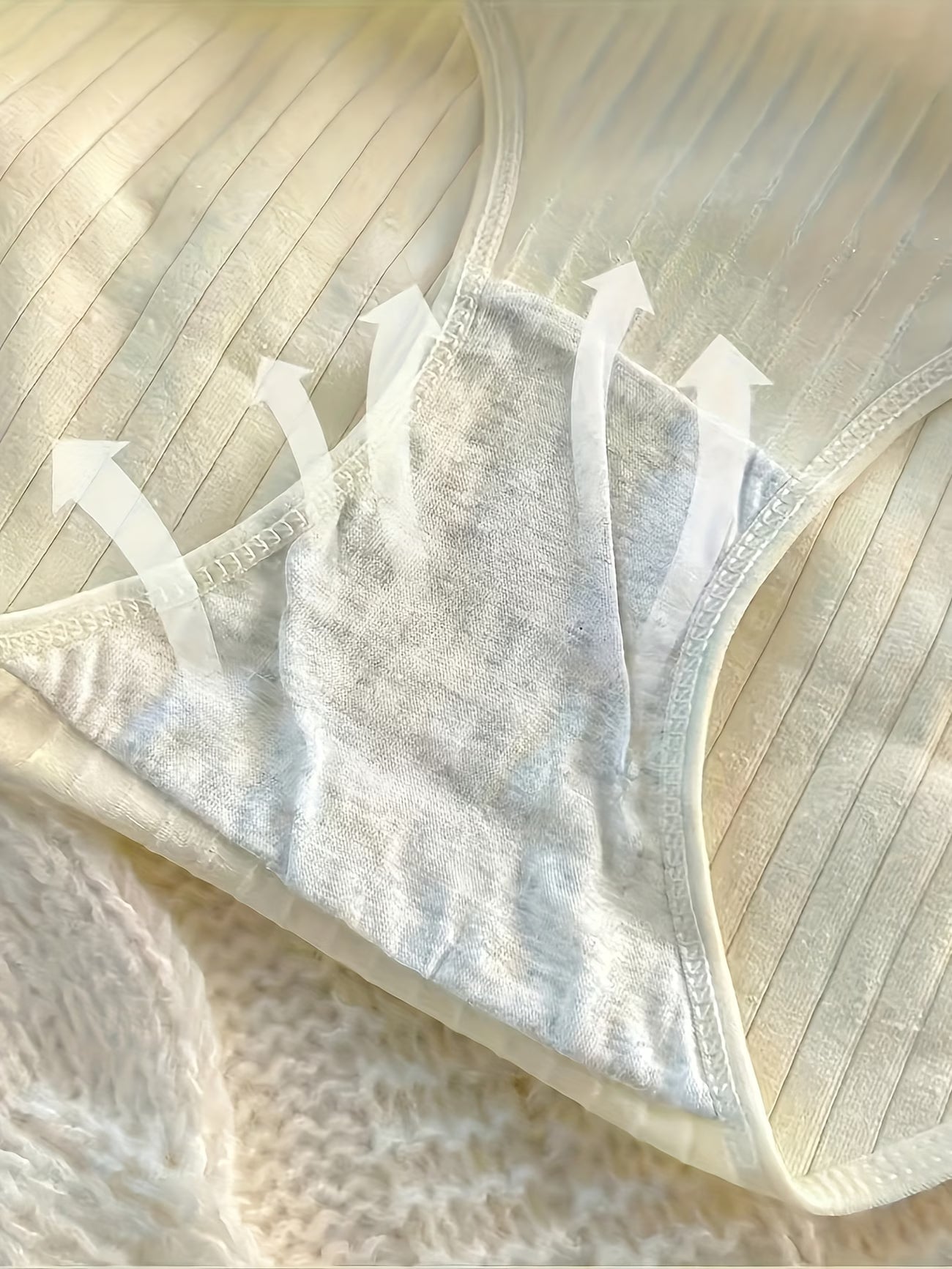 Elegant Seamless Women’s Underwear | Ultra-Soft Breathable Stretch Panties for Daily Comfort(pack 4)