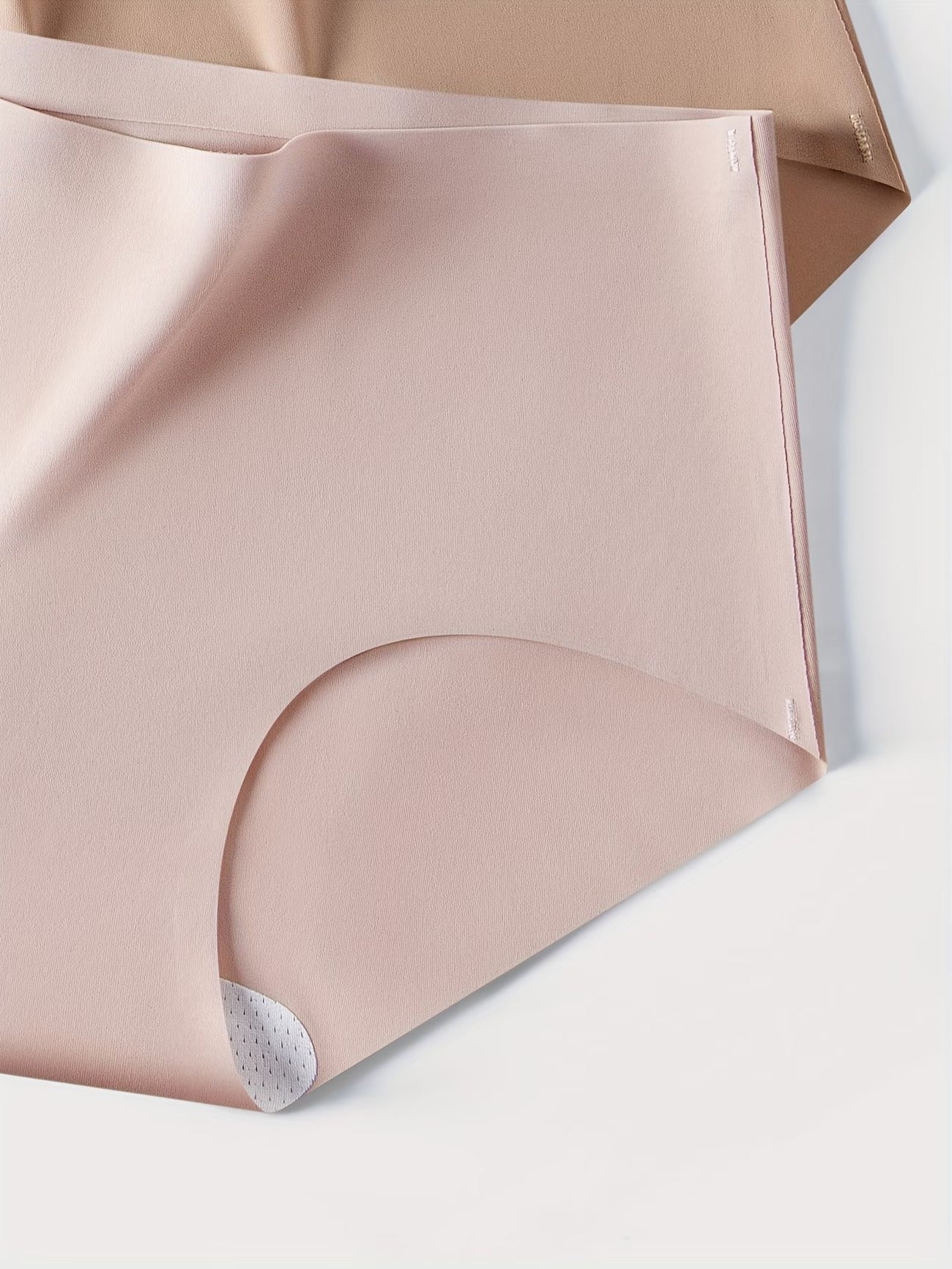 Second-Skin Seamless Panties – Ultra-Soft, Breathable Stretch Comfort | Invisible Daily Wear (6-Pack)